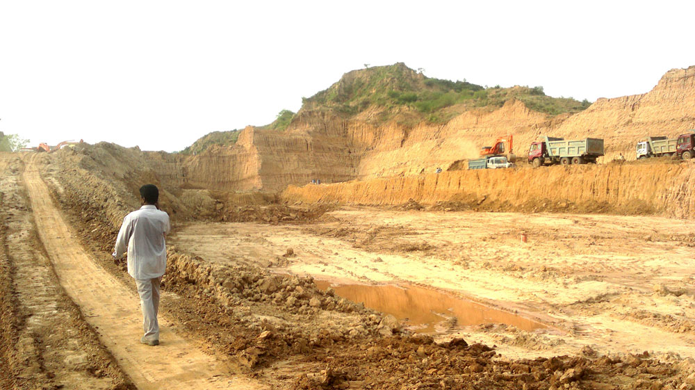 Unique Prospero, Lohegoan